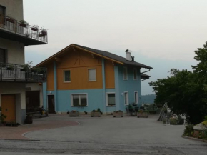 CASA RAINA
